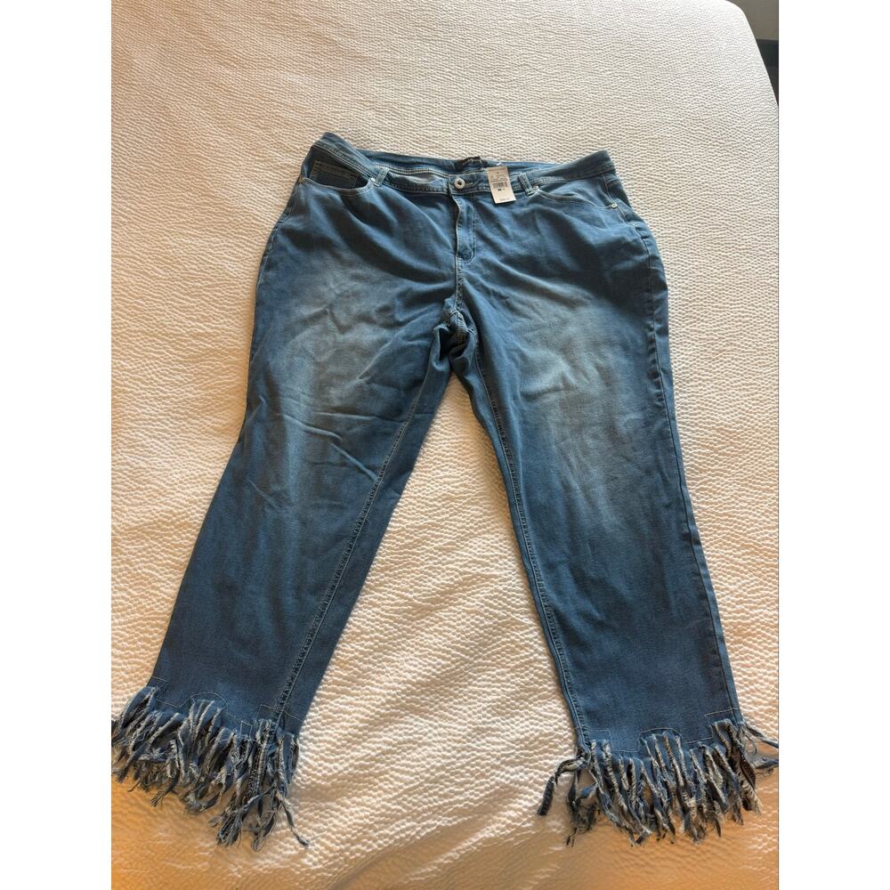 Ashley Stewart Jeans Frayed Hem Woman’s Size 24 NWT